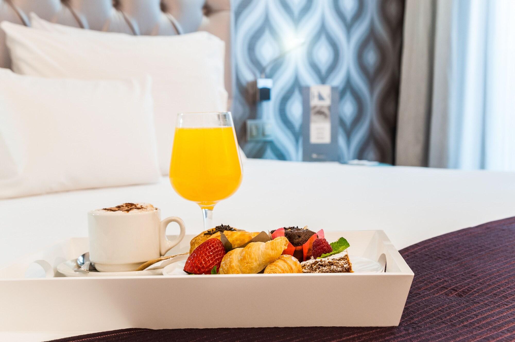 Ikonik Ramblas Hotell