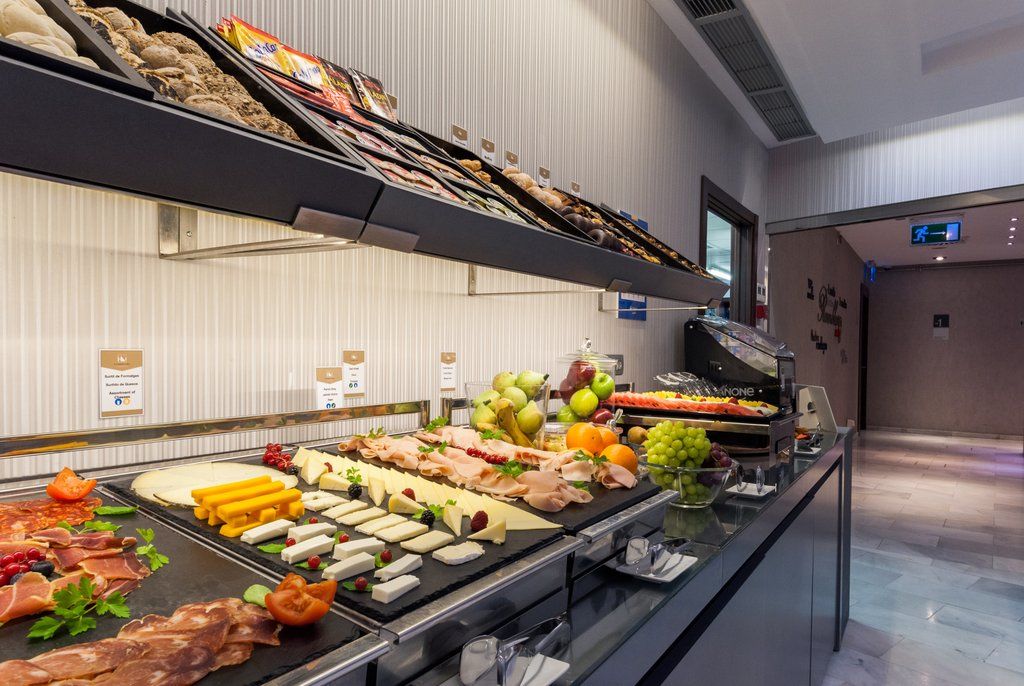 Ikonik Ramblas Hotell 4*