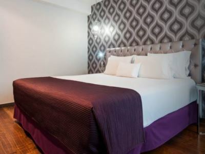 Ikonik Ramblas Hotell 4*